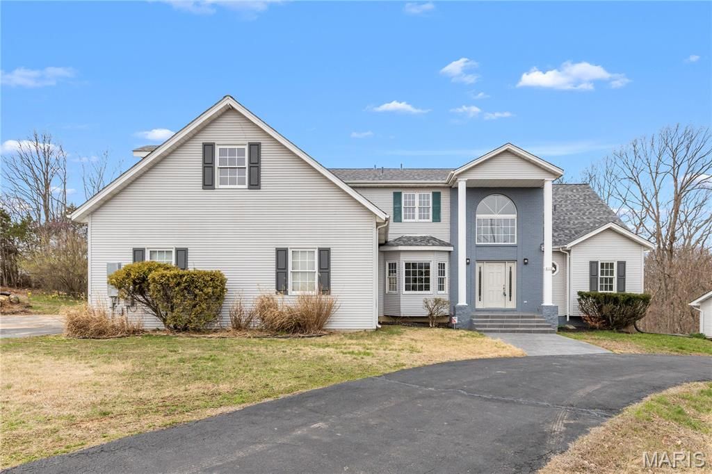4118 Harbor Towne Drive, High Ridge, MO 63049