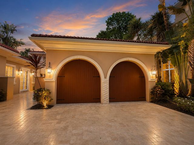 11209 Orange Hibiscus Lane, Palm Beach Gardens, FL 33418