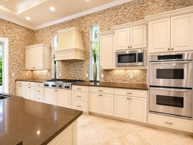 11209 Orange Hibiscus Lane, Palm Beach Gardens, FL 33418