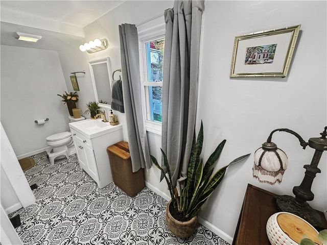 4052 Vinceton St, Observatory Hill, PA 15214