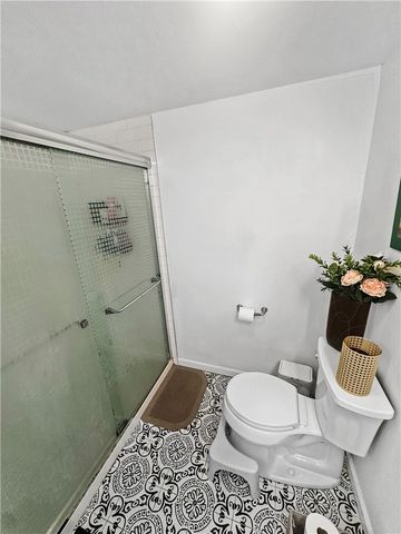 4052 Vinceton St, Observatory Hill, PA 15214