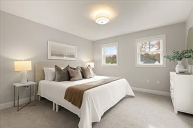 13 Barracks Road 13, Hudson, MA 01749