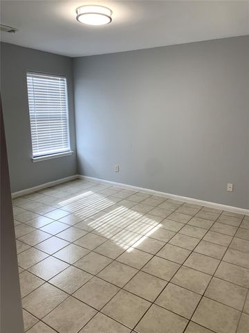 3020 La Estancia Lane, Houston, TX 77093