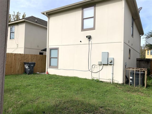 3020 La Estancia Lane, Houston, TX 77093