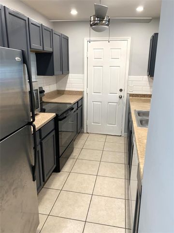 3020 La Estancia Lane, Houston, TX 77093