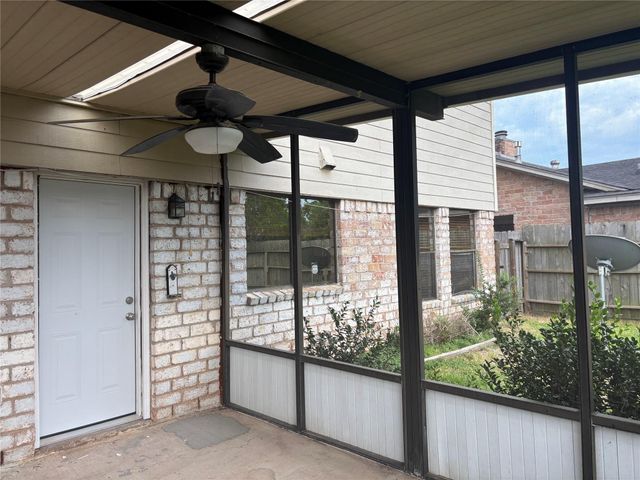 2942 Jenny Drive, Sugar Land, TX 77479