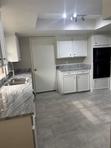 2942 Jenny Drive, Sugar Land, TX 77479