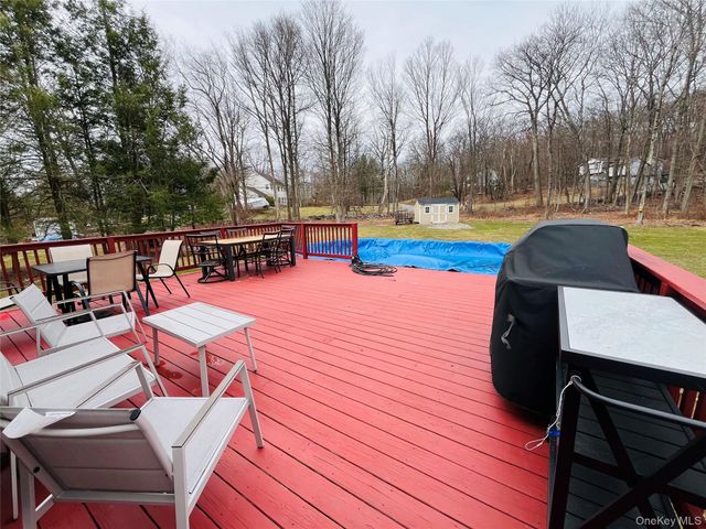 226 White Pond Road, Stormville, NY 12582