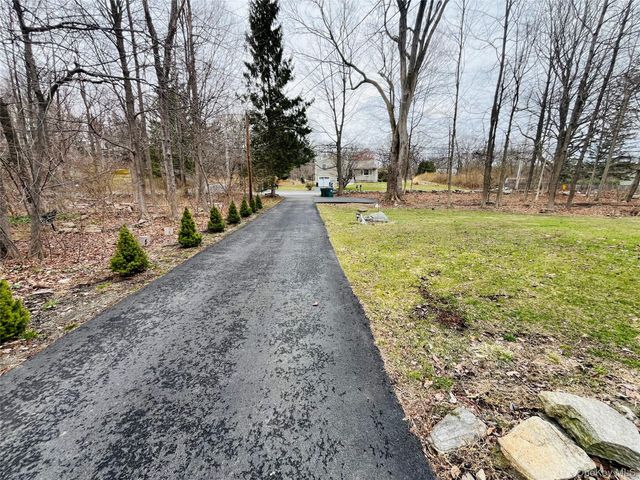 226 White Pond Road, Stormville, NY 12582