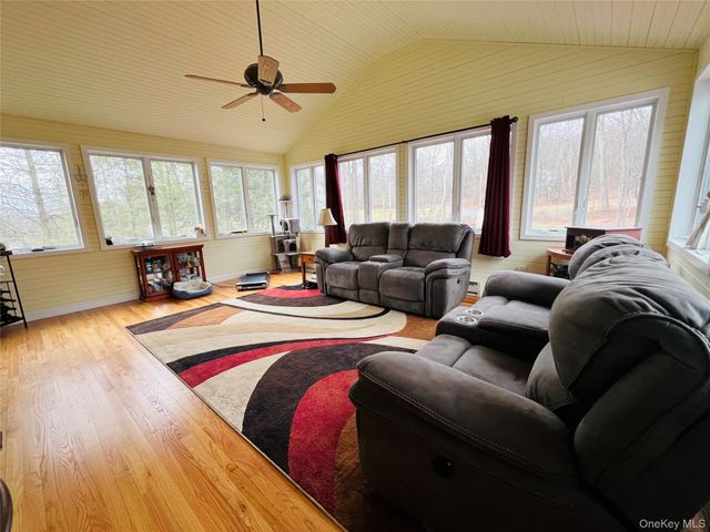 226 White Pond Road, Stormville, NY 12582