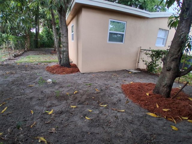 3730 NW 4th Ct 0, Lauderhill, FL 33311