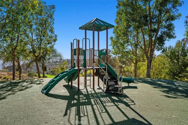3 Silver Glade 229, Laguna Niguel, CA 92677