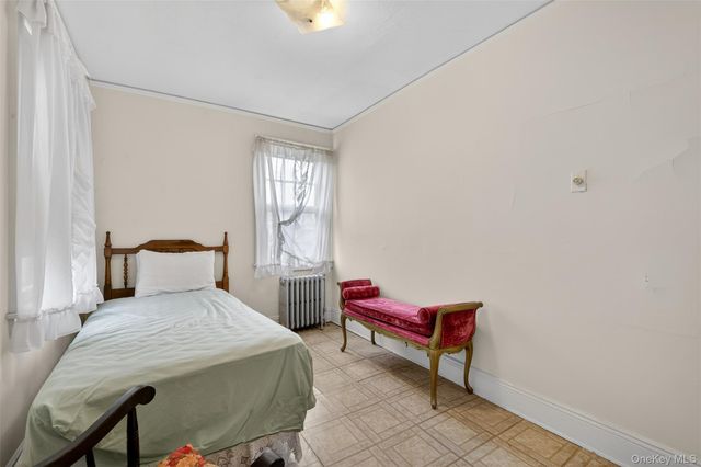 3512 Utopia Parkway, Flushing, NY 11358