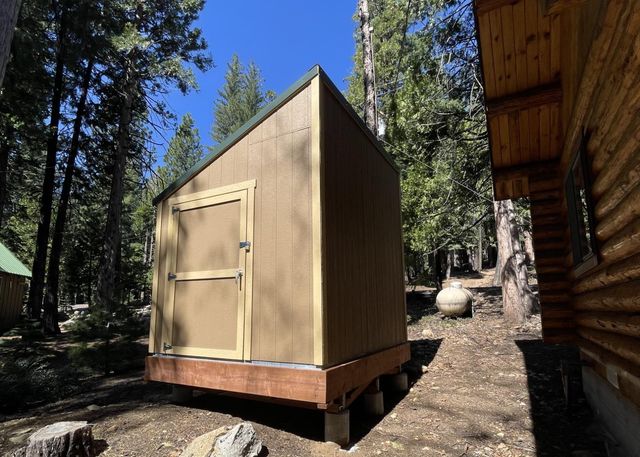 142 Beatrice Dr, Arnold, CA 95223