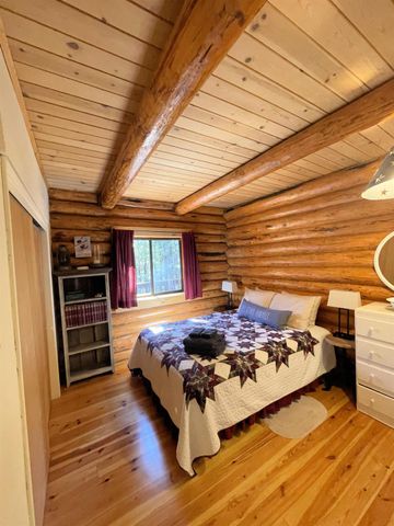 142 Beatrice Dr, Arnold, CA 95223