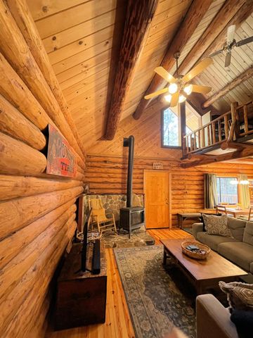 142 Beatrice Dr, Arnold, CA 95223