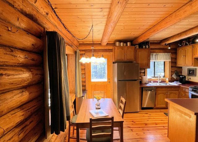 142 Beatrice Dr, Arnold, CA 95223