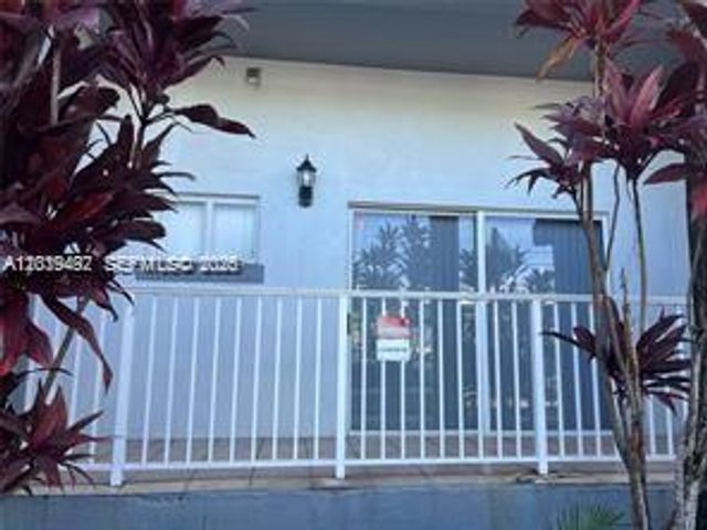 2734 Bird Ave 114, Miami, FL 33133