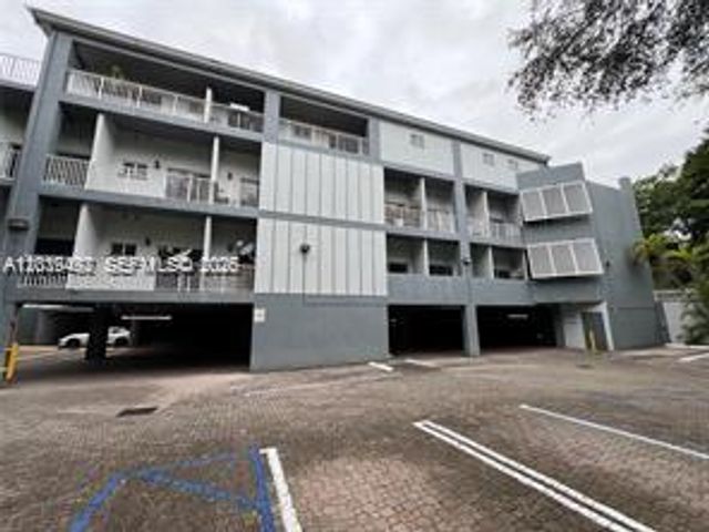 2734 Bird Ave 114, Miami, FL 33133