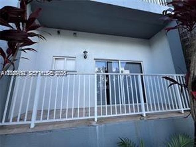 2734 Bird Ave 114, Miami, FL 33133