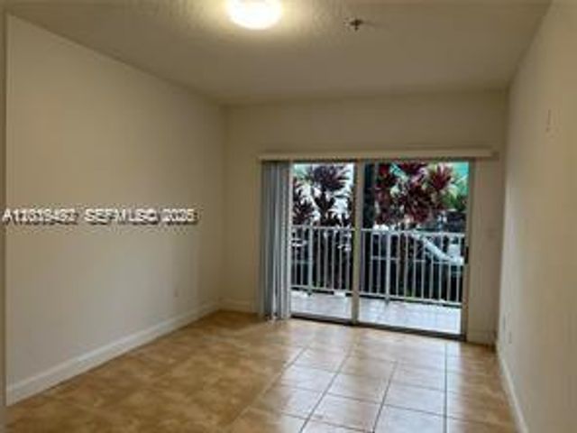2734 Bird Ave 114, Miami, FL 33133