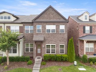 2067 Inland Dr, Franklin, TN 37064