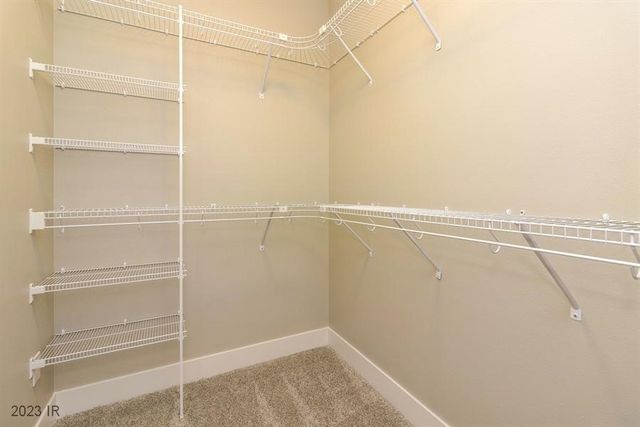 9622 Crestview Drive, West Des Moines, IA 50266