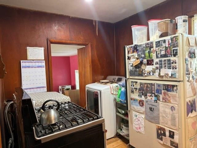 1106 Justin LN, Austin, TX 78757