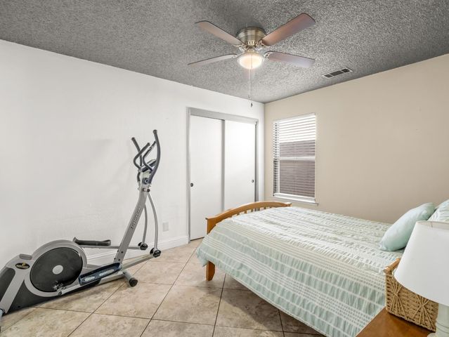 3669 W Terrace Avenue, Fresno, CA 93722