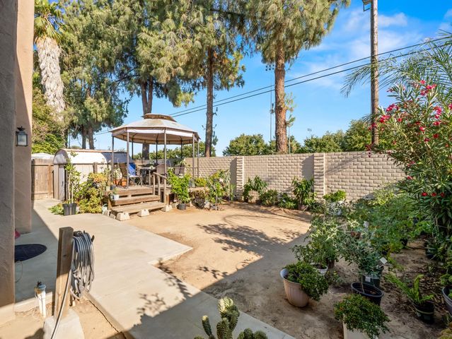 3669 W Terrace Avenue, Fresno, CA 93722