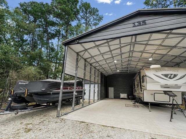 135 Canadian Drive, Trinity, TX 75862
