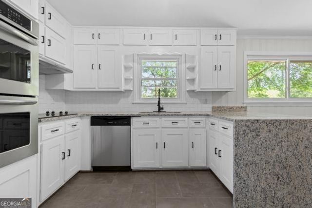 8 Larose Drive SW, Marietta, GA 30060