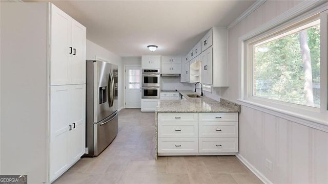 8 Larose Drive SW, Marietta, GA 30060