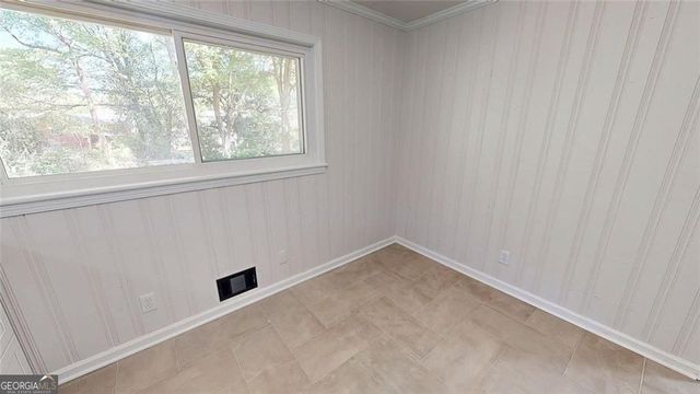 8 Larose Drive SW, Marietta, GA 30060