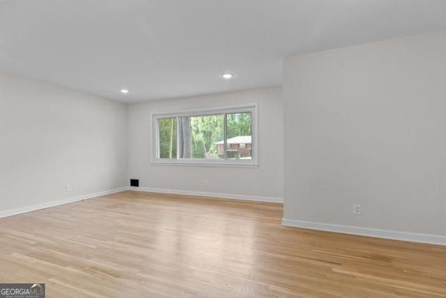 8 Larose Drive SW, Marietta, GA 30060