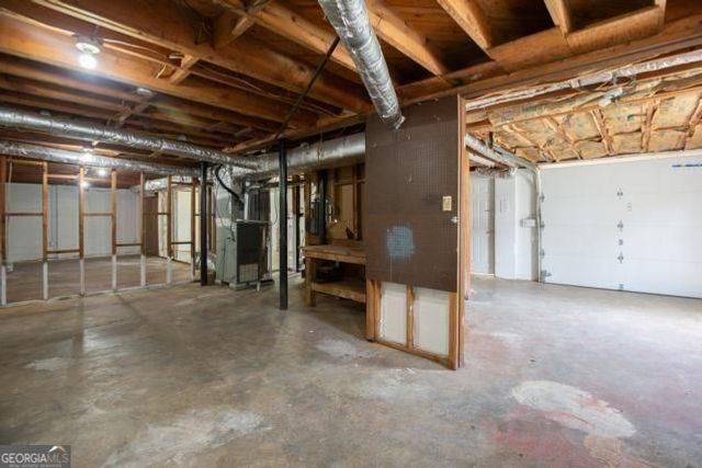 8 Larose Drive SW, Marietta, GA 30060