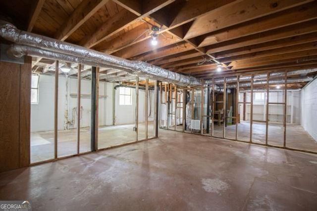 8 Larose Drive SW, Marietta, GA 30060