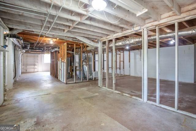 8 Larose Drive SW, Marietta, GA 30060