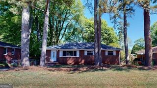 8 Larose Drive SW, Marietta, GA 30060