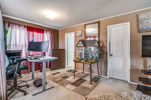 2040 Stagecoach Trail, Heartland, TX 75126