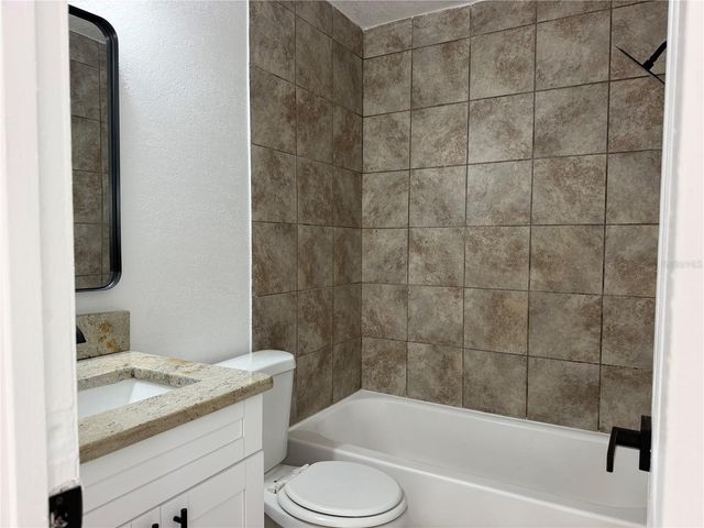 1102 E 108TH AVENUE, Tampa, FL 33612