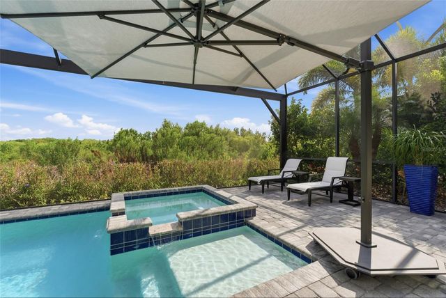 8245 GRANDE SHORES DRIVE, Sarasota, FL 34240