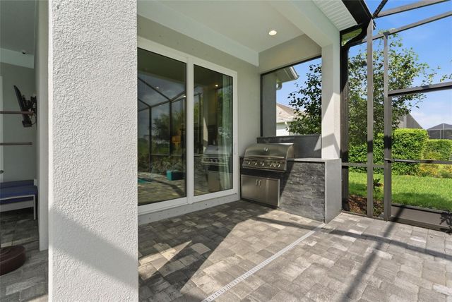 8245 GRANDE SHORES DRIVE, Sarasota, FL 34240