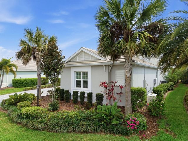 8245 GRANDE SHORES DRIVE, Sarasota, FL 34240