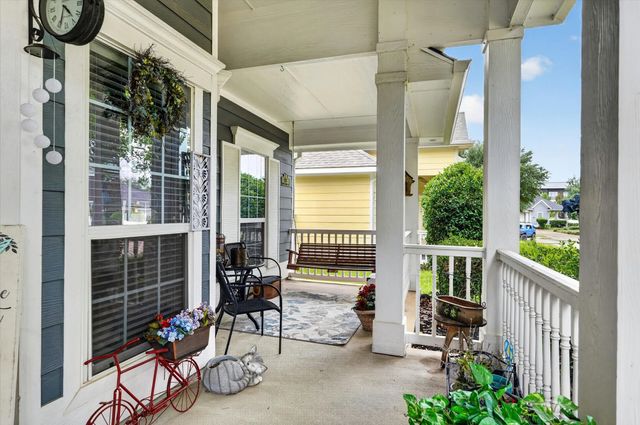1008 Bell Manor Drive, Savannah, TX 76227