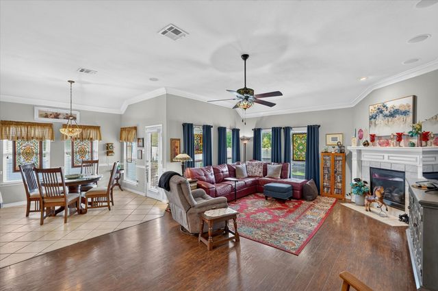 1008 Bell Manor Drive, Savannah, TX 76227