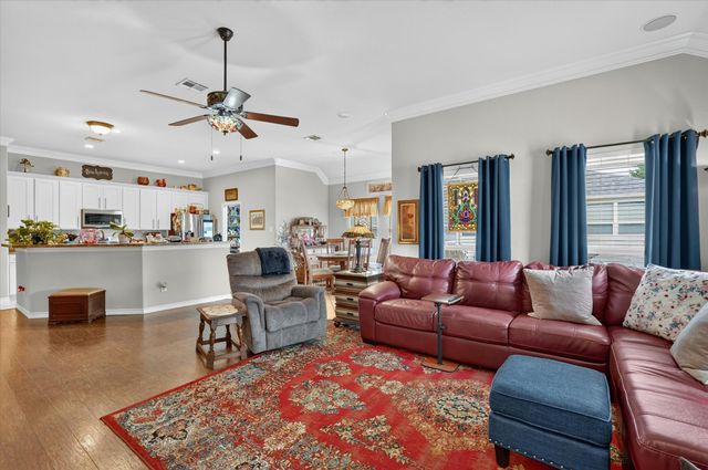 1008 Bell Manor Drive, Savannah, TX 76227