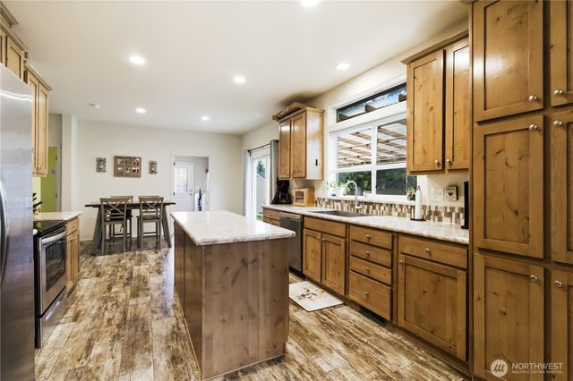 18342 SW Kohse Lane, Rochester, WA 98579