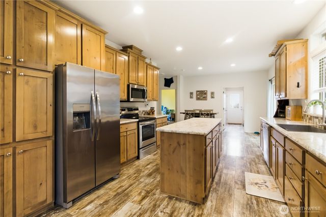 18342 SW Kohse Lane, Rochester, WA 98579