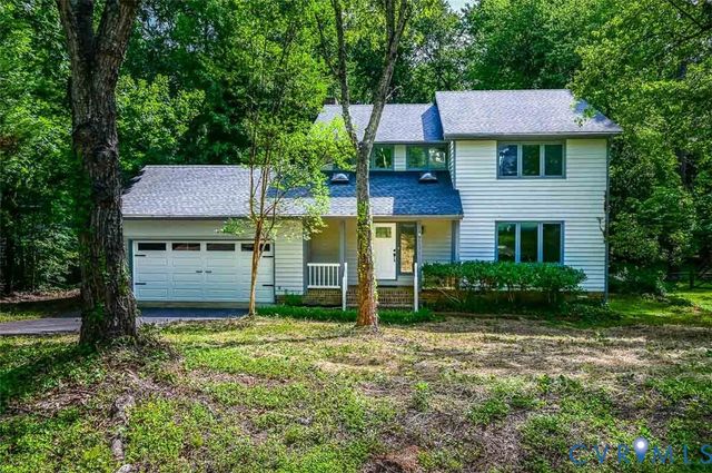 7731 Flag Tail Dr, Midlothian, VA 23112